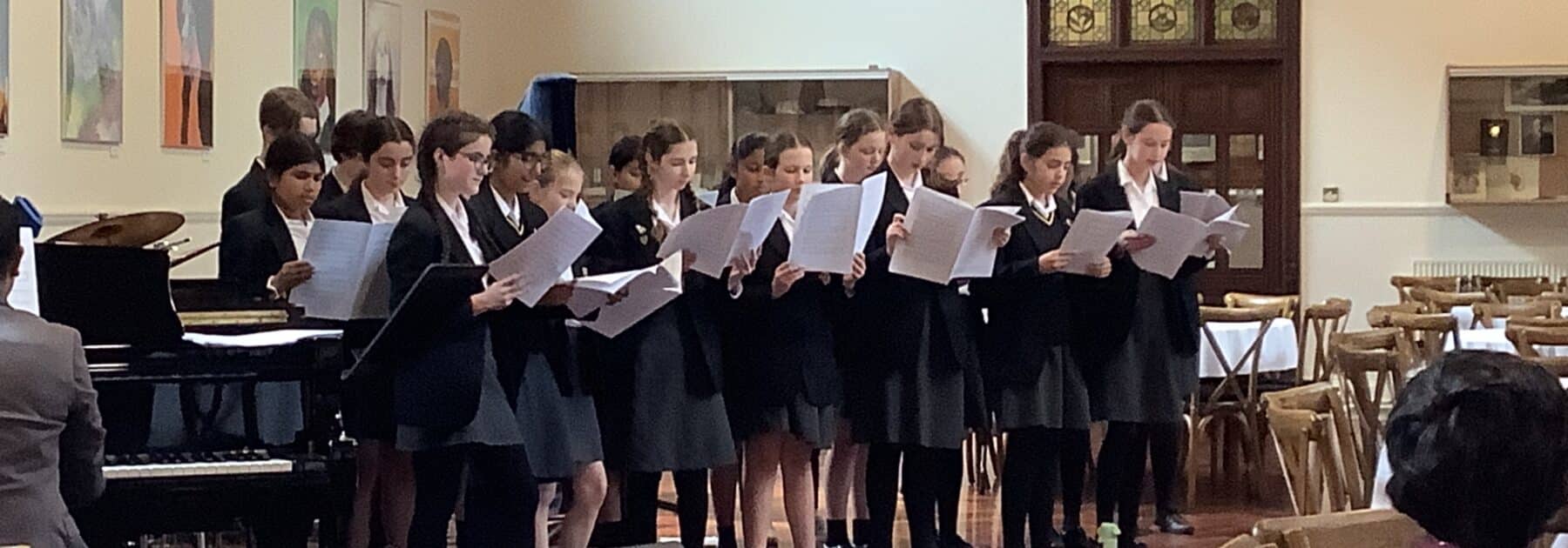 Vocalpoint Choir Inspire at Lunchtime Live